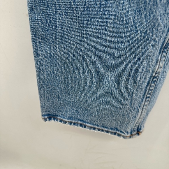 ABERCROMBIE & FITCH The 90's high rise straight plus size medium wash jean 16L - Picture 7 of 15